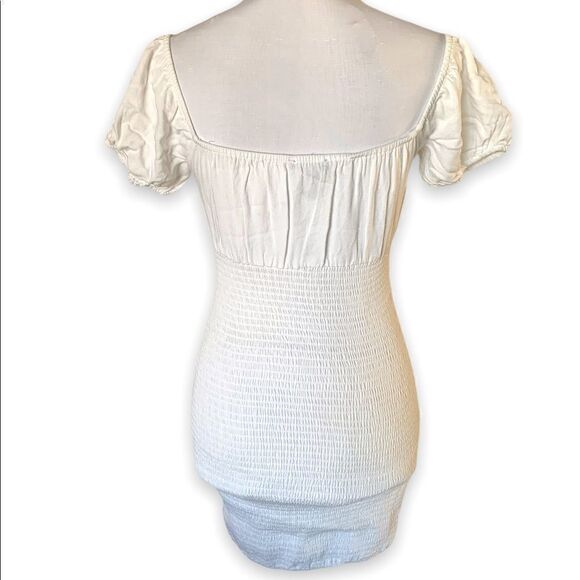 FOREVER 21 women’s smocked body con white dress sz S - Picture 5 of 6
